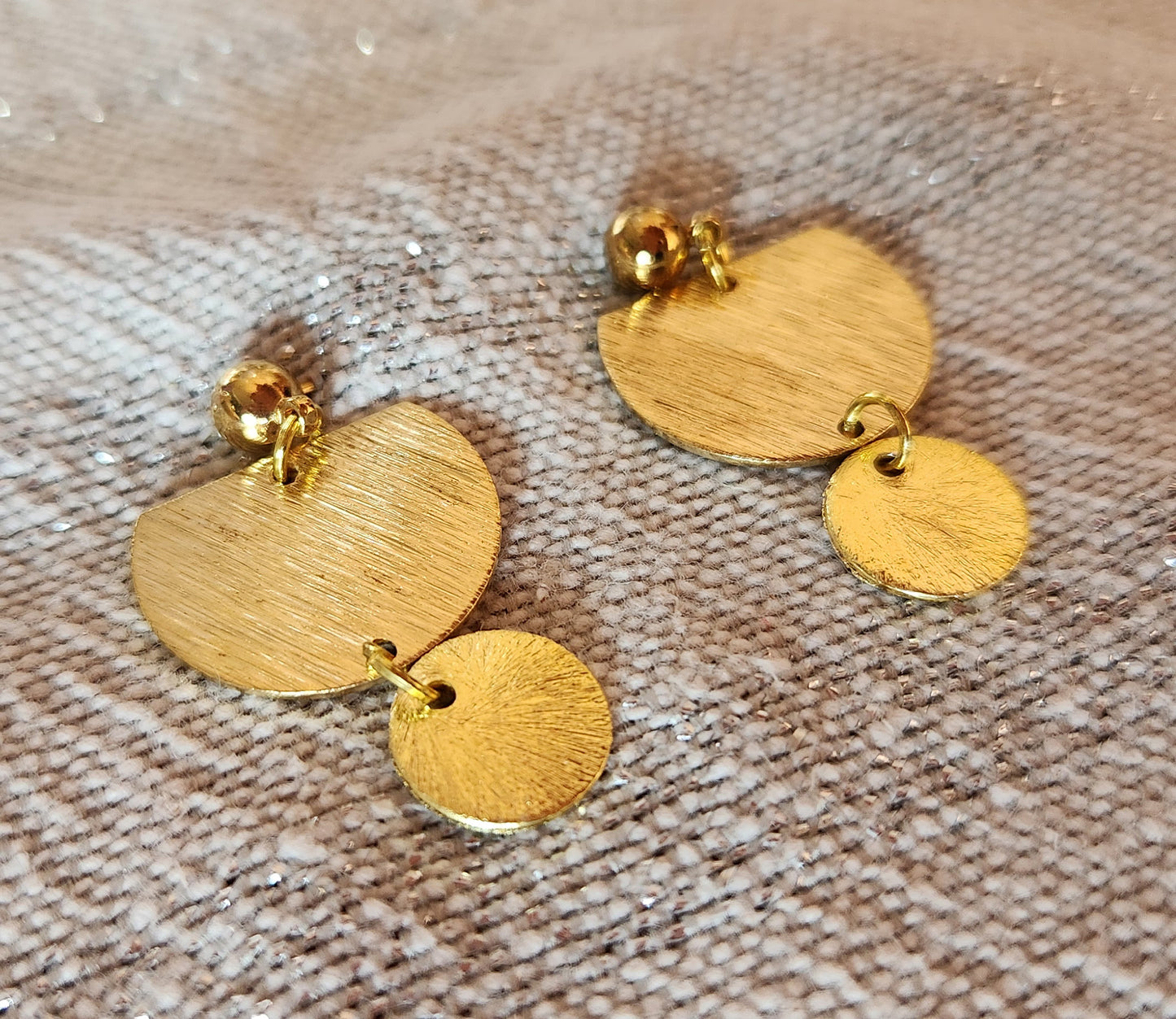 Gold Geo Disc Earring